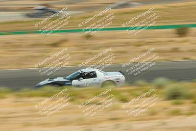 media/May-31-2025-CalClub SCCA (Sat) [[2c1a04e1ee]]/Race/Group 4/Turn 4b/